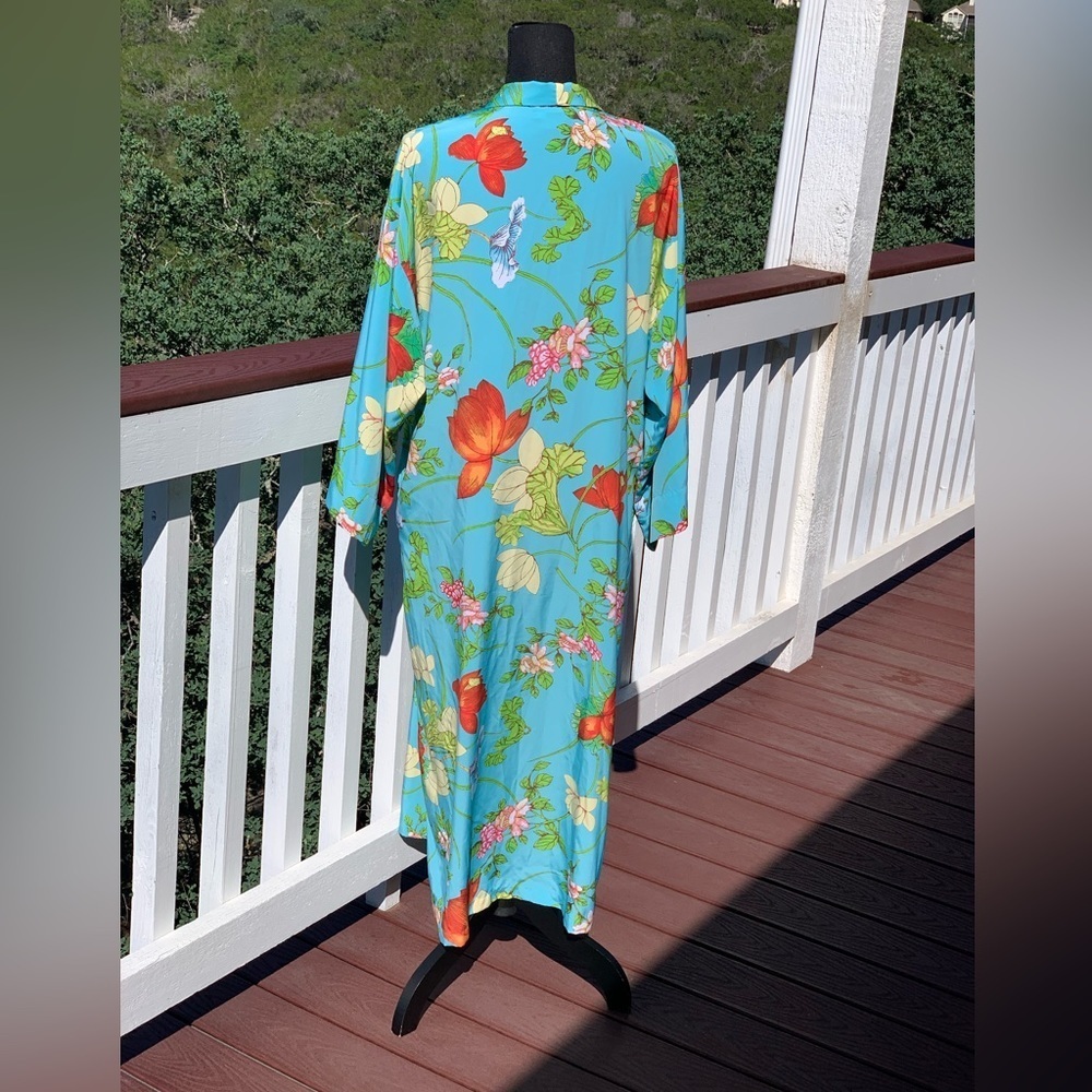 Notations Blue Floral Robe - Picture 3 of 10